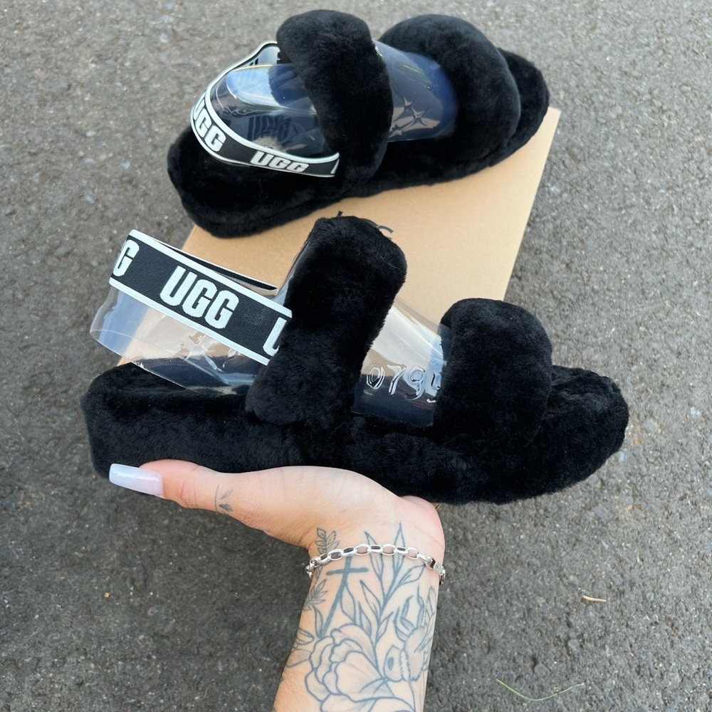 W Ugg oh yeah sandals